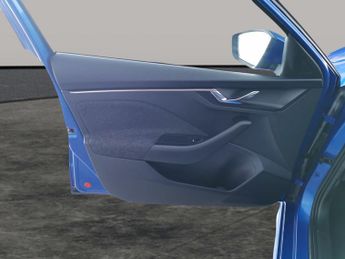 Skoda Kamiq 1.5 TSI ACT SE L Executive DSG (150 ps) - REVERSE CAM - SMARTLIN