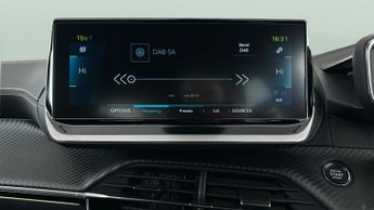 Peugeot E-208 50kWh GT (7kW Charger) (136 ps) - BLIND SPOT ASSIST - BLUETOOTH