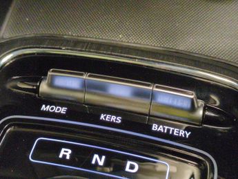 MG MG ZS 44.5kWh Exclusive (143 ps) - CARPLAY - KEYLESS ENTRY - LED