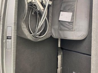 Vauxhall Corsa Electric 50kWh SRi Premium (136 ps) - CRUISE - CLIMATE CONTROL - KEYLESS 