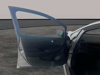 Nissan Leaf 40kWh Acenta (150 ps) - INTELLIGENT LANE INTERVENTION - CRUISE -