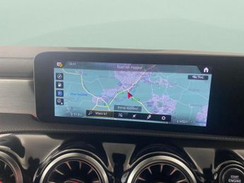 Mercedes-Benz CLA 2.0 CLA220 AMG Line (Premium Plus) Coupe 7G-DCT 4MATIC (190 ps) 