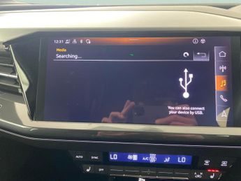 Audi Q4 E-tron 220kW 50 Quattro 82kWh S Line C+S/Tech - LED - HEATED SEATS