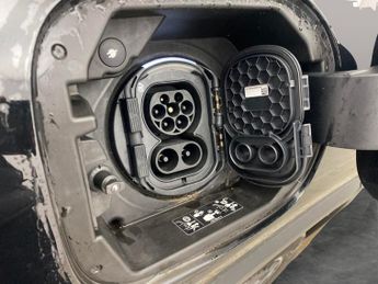 Mercedes-Benz EQA EQA 350 66.5kWh AMG Line (Premium) 4MATIC (292 ps) - ADAPTIVE LI