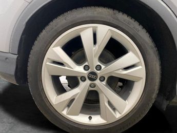 Audi Q4 E-tron 50 S line quattro 82kWh (299 ps) - BLUETOOTH - CRUISE - DRIVING 