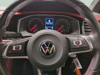 Volkswagen Polo 2.0 TSI GTI DSG (207 ps) - PADDLE SHIFT - PARK SENSORS