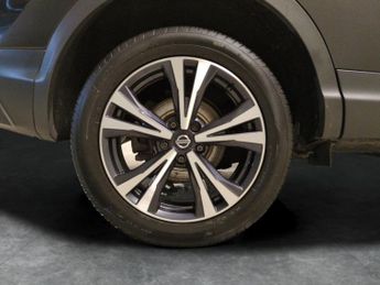 Nissan Qashqai 1.3 DIG-T N-Connecta DCT (160 ps) - NAV - LANE DEPARTURE  - BLUE