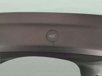 Tesla Model Y SUV RWD (346 ps) - REVERSE CAM - NAV - LEATHER