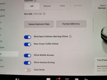 Tesla Model Y SUV RWD (346 ps) - REVERSE CAM - NAV - LEATHER