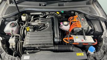 Audi A3 1.4 TFSIe 40 Sport Sportback Plug-in S Tronic 13kWh (204 ps) - D