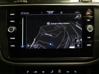 Volkswagen Tiguan 1.5 TSI Elegance DSG (150 ps) - PARK ASSIST - REVERSE CAM - HEAT