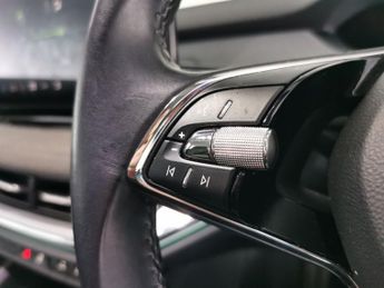 Skoda Enyaq 62kWh 60 (179 ps) - LED - SMARTLINK - NAV