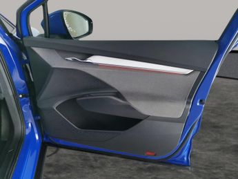 Skoda Enyaq 62kWh 60 (179 ps) - LED - SMARTLINK - NAV