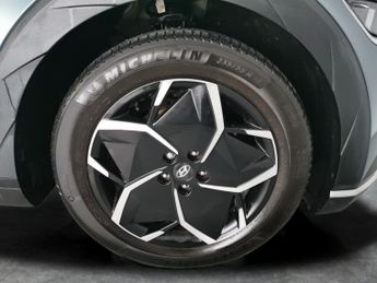 Hyundai Ioniq 5 58kWh SE Connect (170 ps) - LANE DEPARTURE  - BLUETOOTH - CRUISE