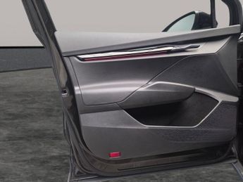 Skoda Enyaq 82kWh 80 (DC125kW) (204 ps) - PARKING PACKAGE - DRIVE PACK - WIF