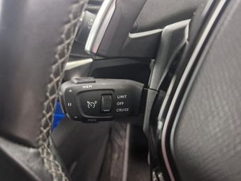 Peugeot 3008 1.6 13.2kWh Allure Plug-in e-EAT (225 ps) - BLIND SPOT ASSIST