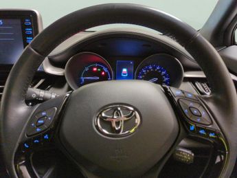 Toyota C-HR 1.8 VVT-h GPF Icon CVT (122 ps) - LANE DEPARTURE  - BLUETOOTH