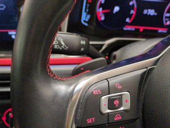 Volkswagen Polo 2.0 TSI GPF GTI+ DSG (200 ps) - ACTIVE INFO DISPLAY - LIGHT AND 