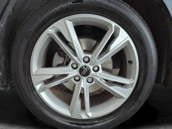 Audi Q3 35 TFSI S Line S Tronic [Comfort+Sound Pack] - HEATED SEATS