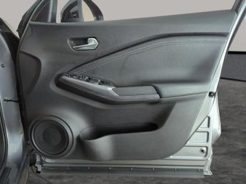 Nissan Juke 1.0 DIG-T N-Connecta DCT (114 ps) - WIFI - LANE DEPARTURE  - BLU