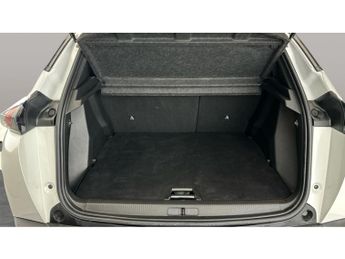 Peugeot E-2008 50kWh GT (136 ps) - BLIND SPOT ASSIST - LANE DEPARTURE  - BLUETO