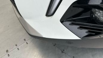 Peugeot E-2008 50kWh GT (136 ps) - BLIND SPOT ASSIST - LANE DEPARTURE  - BLUETO