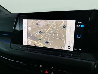 Volkswagen Golf 1.4 TSI 13kWh Style Plug-in DSG (204 ps) - PRO NAV - ADAPT CRUIS