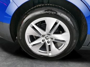 Skoda Enyaq 62kWh 60 (179 ps) - LED - SMARTLINK - NAV