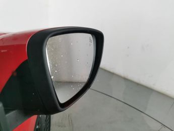 Nissan Leaf 39kWh Tekna (150 ps) - REVERSE CAM - NAV - HEATED SEATS