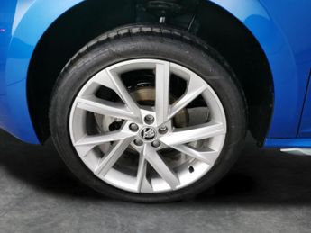 Skoda Kamiq 1.5 TSI ACT SE L Executive DSG (150 ps) - REVERSE CAM - SMARTLIN