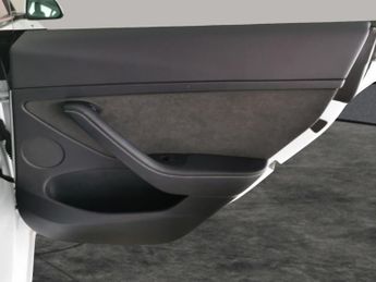 Tesla Model 3 Saloon RWD (241 bhp) - PARK ASSIST - LED - REVERSE CAM