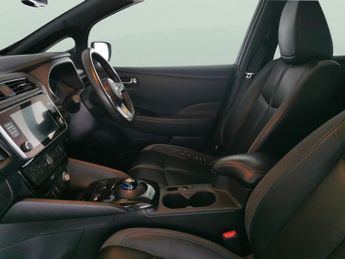 Nissan Leaf 39kWh Tekna (150 ps) - REVERSE CAM - NAV - HEATED SEATS
