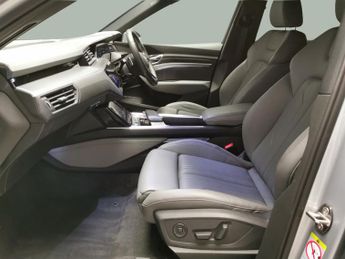 Audi e-tron 55 S line Sportback quattro 95kWh (408 ps) - MMI NAV PLUS - LED