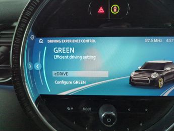 Mini Electric Hatch Cooper SE 32.6kWh Level 2 (184 ps) - LED - REVERSE CAM - HEATED 