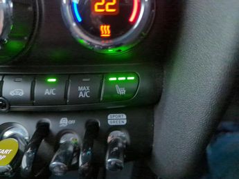 Mini Electric Hatch Cooper SE 32.6kWh Level 2 (184 ps) - LED - REVERSE CAM - HEATED 