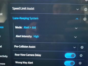 Ford Mustang Mach-e Extended Range 91kWh Automatic (294 ps) - B&O AUDIO - KEYLESS EN