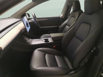 Tesla Model Y (Dual Motor) Long Range 4WDE (384 bhp) - LED - REVERSE CAM - NAV
