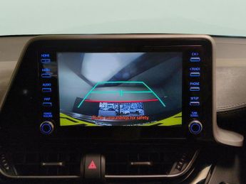 Toyota C-HR 1.8 Icon CVT [Tech] - LANE DEPARTURE  - LANE TRACE ASSIST - BLUE