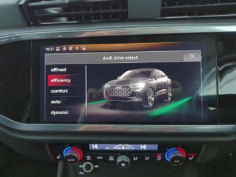 Audi Q3 35 TFSI S Line S Tronic [Comfort+Sound Pack] - HEATED SEATS