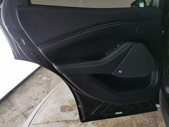 Ford Mustang Mach-e Extended Range 91kWh Automatic (294 ps) - B&O AUDIO - KEYLESS EN