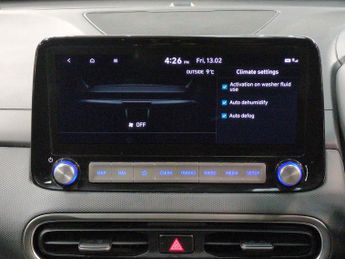 Hyundai Kona 64kWh Premium (10.5kW Charger) (204 ps) - HEATED SEATS - HEATED 