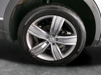 Volkswagen Tiguan Allspace 2.0 TDI SEL DSG (150 ps) - CARPLAY - KEYLESS ENTRY - LED