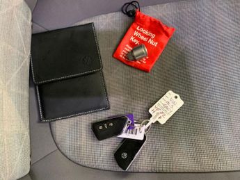 Volkswagen ID.3 Pro Performance 58kWh Life (204 ps) - ASSISTANCE PACK - BLUETOOT