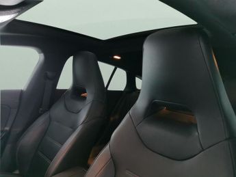 Mercedes-Benz CLA 1.3 CLA250e 15.6kWh AMG Line (Premium Plus) Shooting Brake Plug-