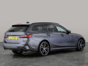 BMW 3 Series 2.0 330e 12kWh M Sport Touring Plug-in (292 ps) - INTERIOR TRIM 