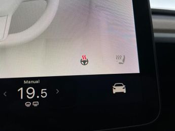 Tesla Model 3 Standard Range Plus RWD (241 bhp) - PARK ASSIST - REVERSE CAM - 