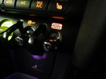 Mini Electric Hatch Cooper SE 32.6kWh Level 2 (184 ps) - 17IN ALLOYS - LED - REVERSE