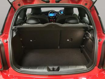 Mini Electric Hatch Cooper SE 32.6kWh Level 2 (184 ps) - 17IN ALLOYS - LED - REVERSE