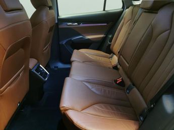 Skoda Enyaq 62kWh 60 (DC120kW) (179 ps) - NAV - WIFI - BLUETOOTH