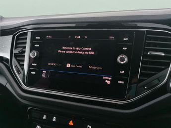 Volkswagen T-Roc 2.0 TSI R DSG 4Motion (300 ps) - LED - SAT NAV - ALCANTARA